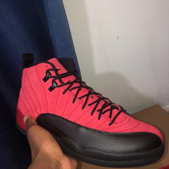 Jordan 12 Reverse Flu game - Picture 2 of 2